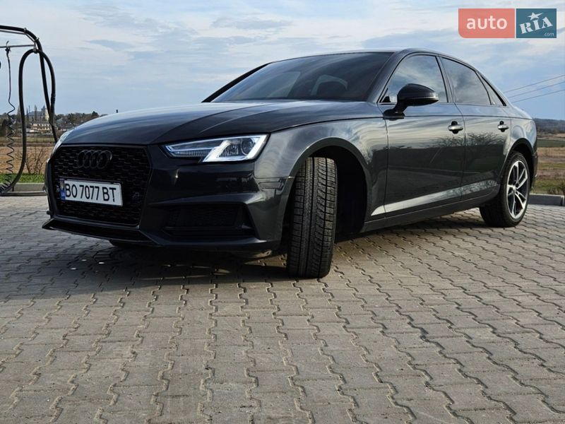Седан Audi A4 2019 в Тернополе