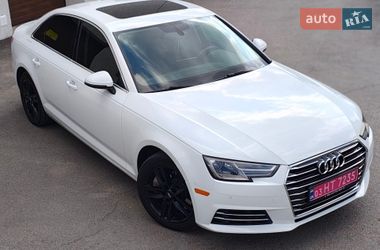 Седан Audi A4 2017 в Рівному