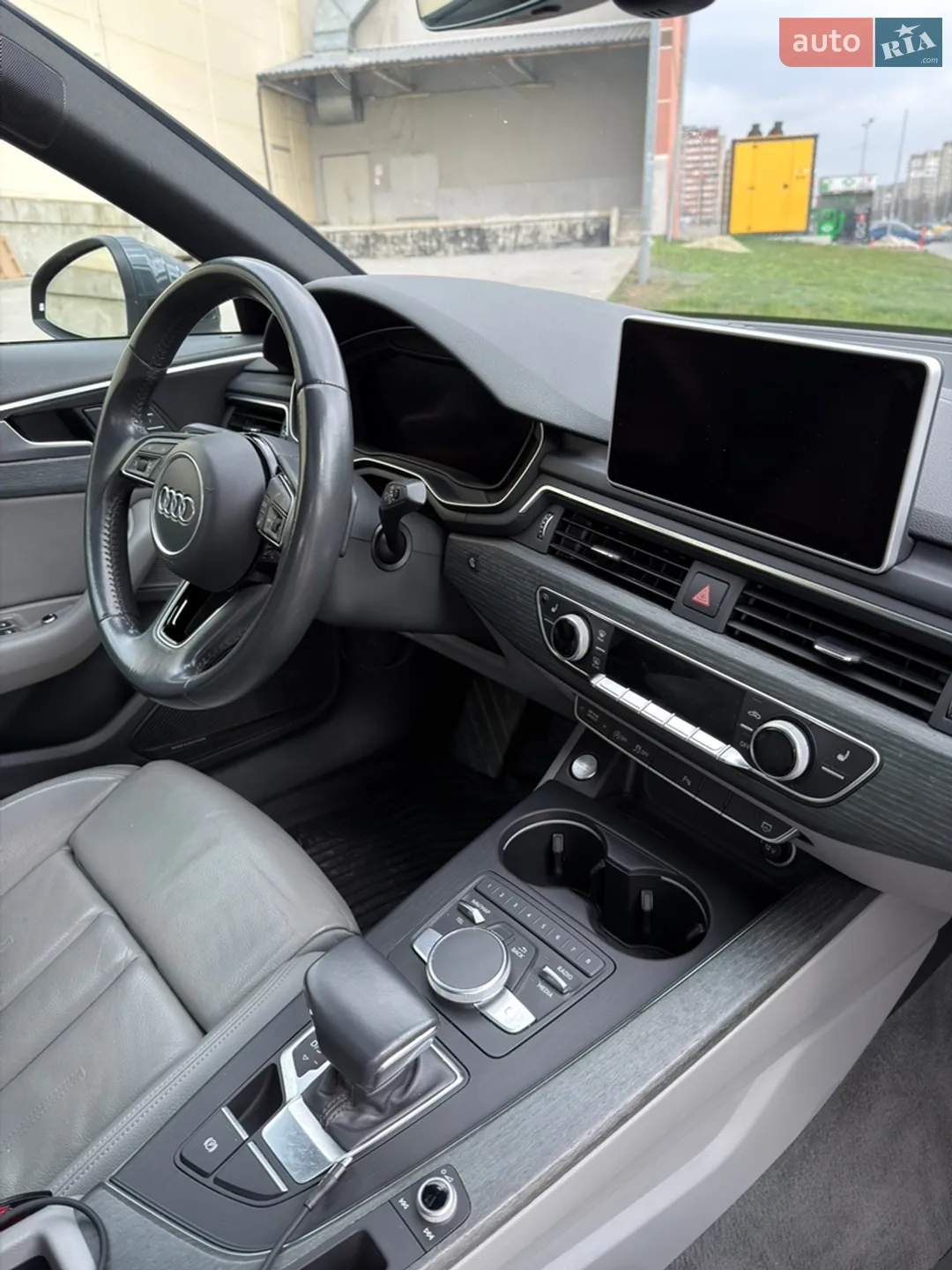 2017 Audi A4 - мініатюра 13