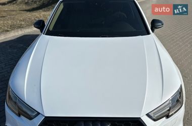 Седан Audi A4 2018 в Бродах