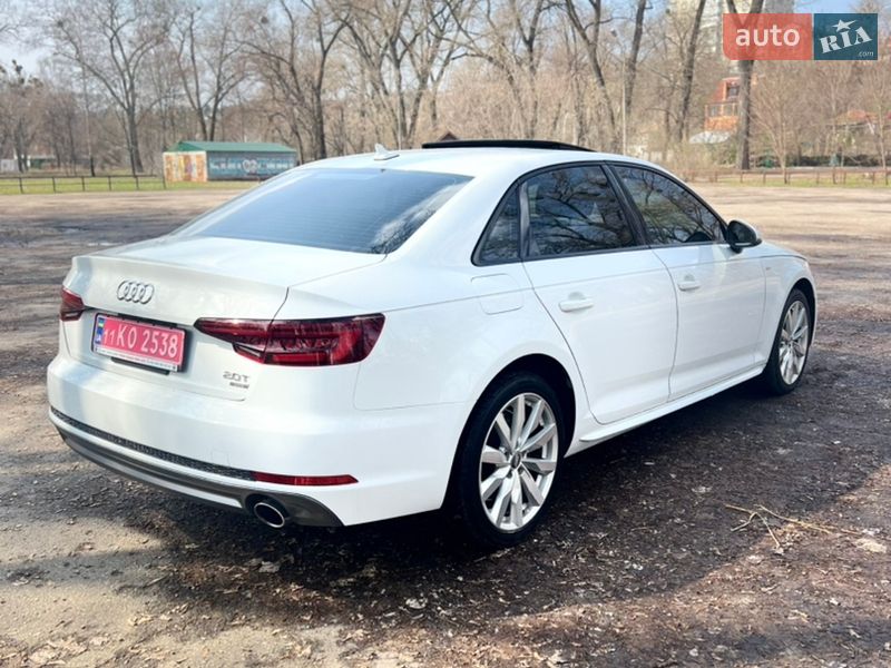 Седан Audi A4 2018 в Сумах