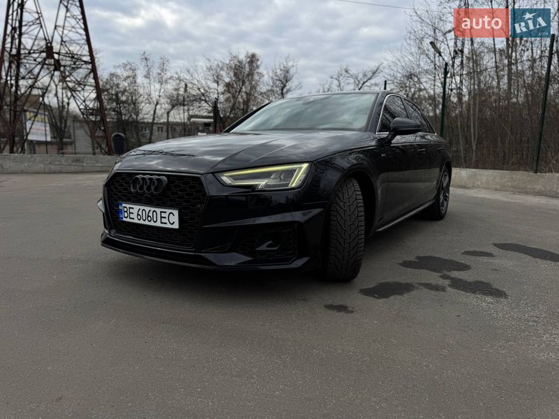 Седан Audi A4 2016 в Киеве