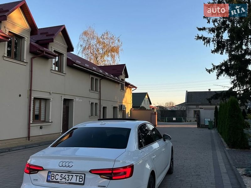 Седан Audi A4 2017 в Львове