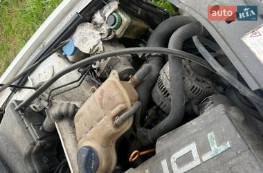 Седан Audi A4 1996 в Тячеві
