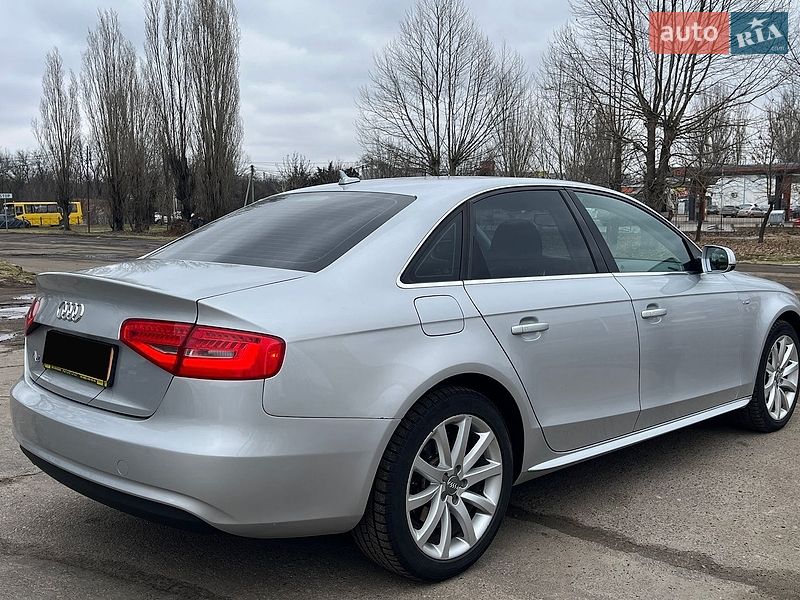 Седан Audi A4 2014 в Миколаєві
