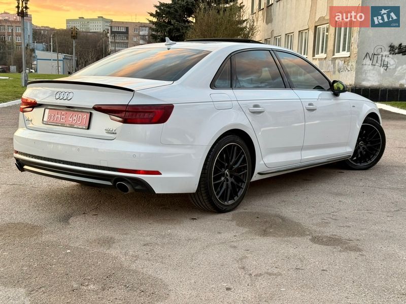Седан Audi A4 2018 в Рівному