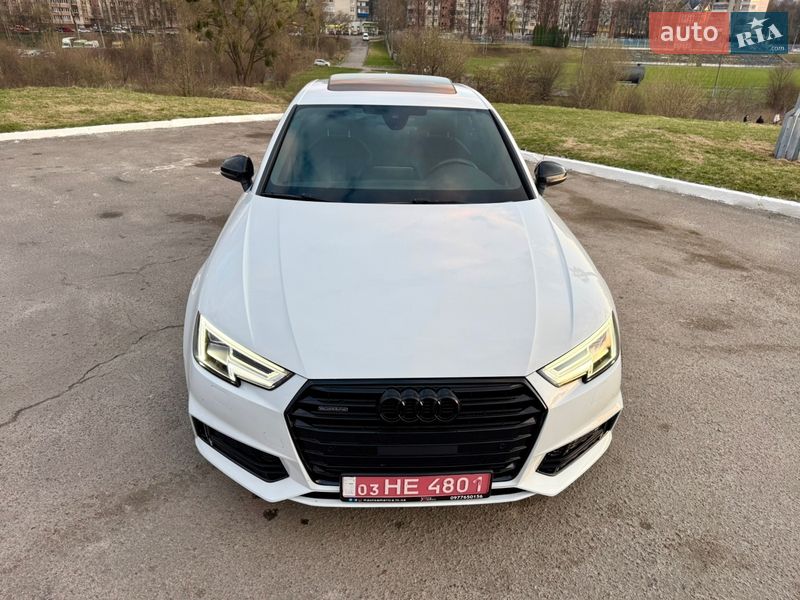 Седан Audi A4 2018 в Рівному