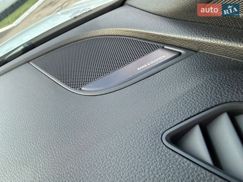 Седан Audi A4 2018 в Рівному