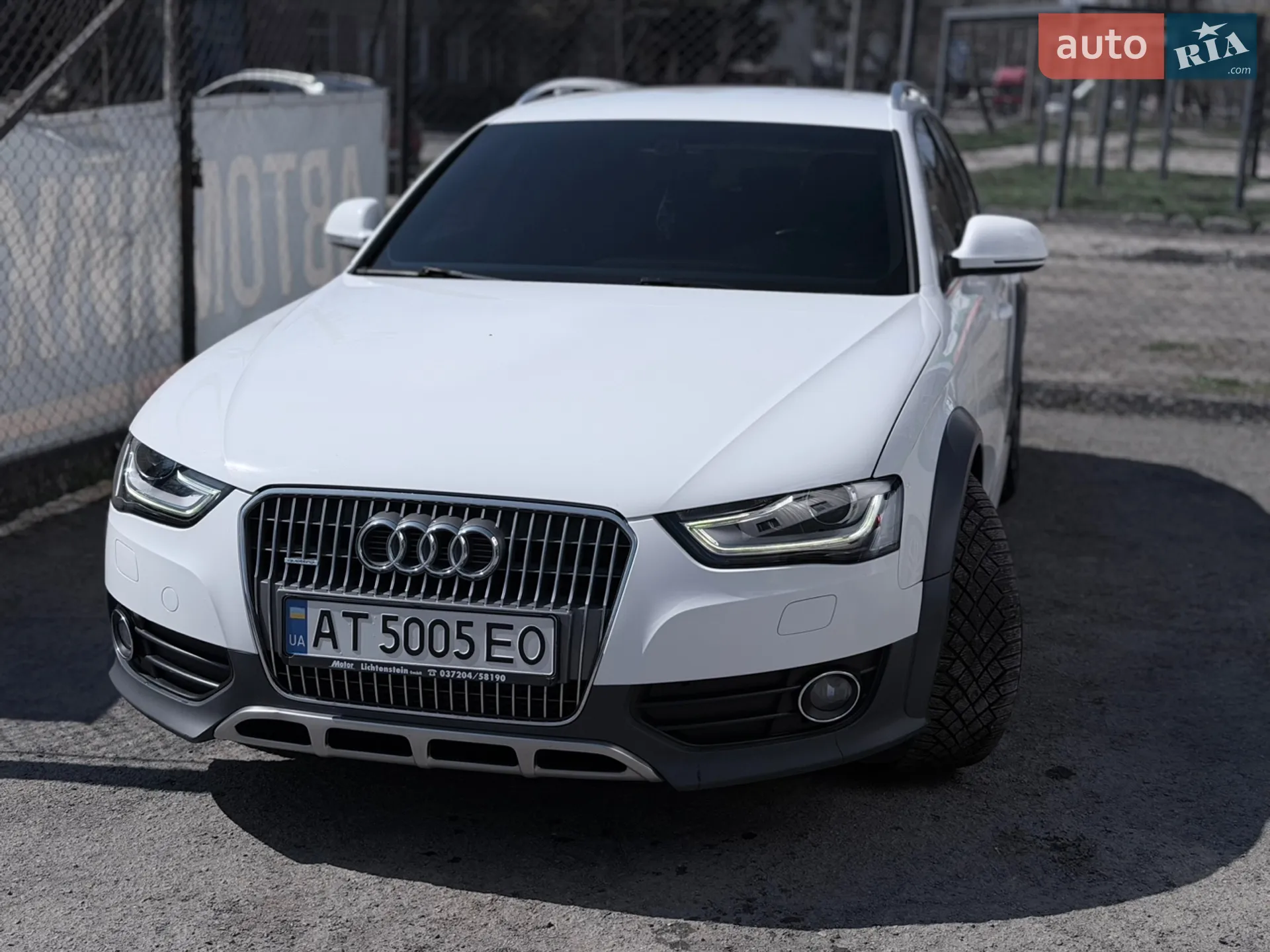 2012 Audi A4 - фото 1