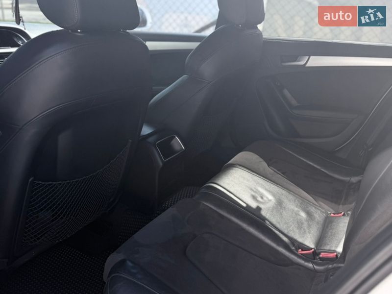 Универсал Audi A4 2012 в Ивано-Франковске
