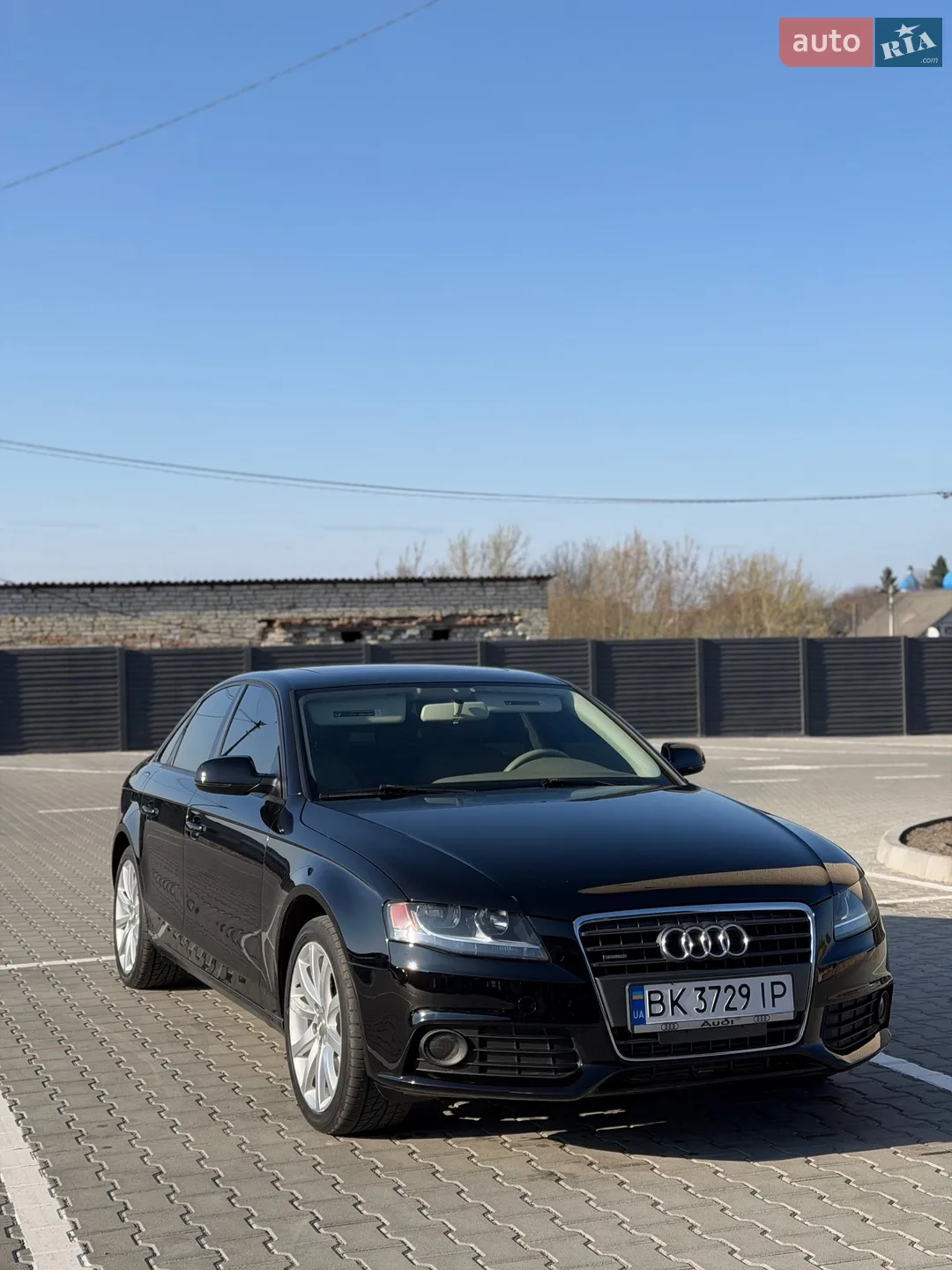 2010 Audi A4 - фото 1