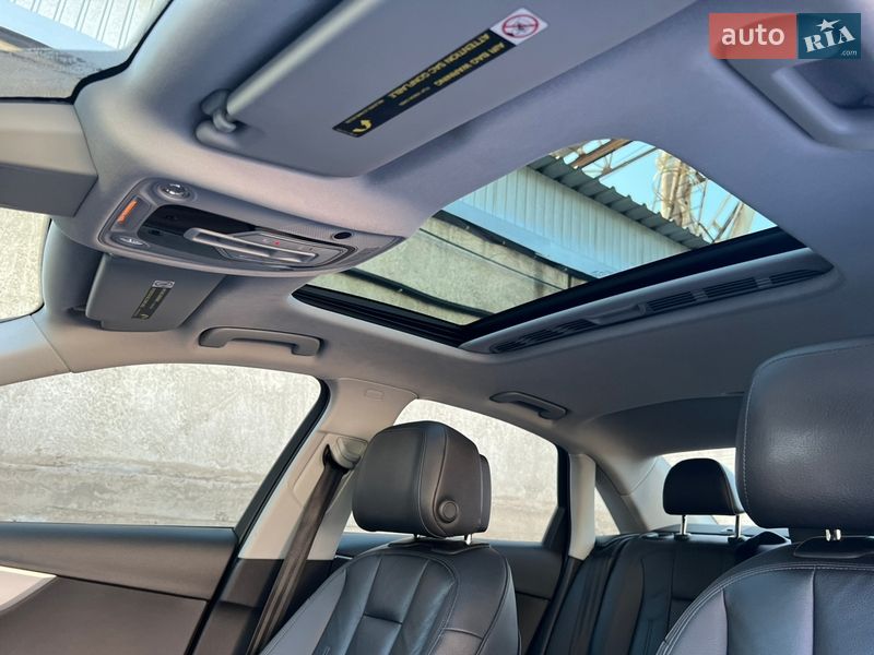 Седан Audi A4 2017 в Киеве