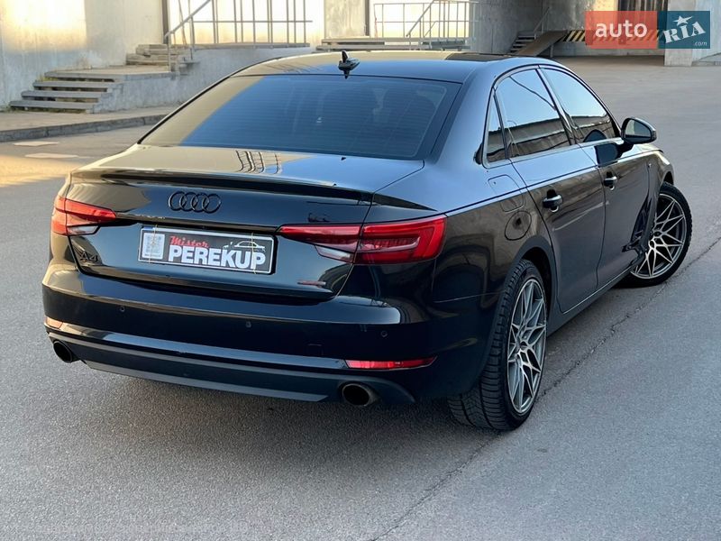 Седан Audi A4 2017 в Киеве