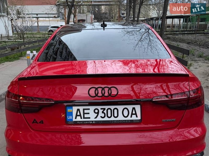 Седан Audi A4 2021 в Днепре