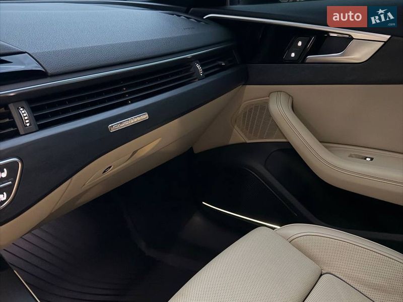 Седан Audi A4 2021 в Днепре