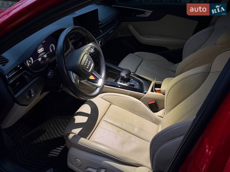 Седан Audi A4 2021 в Днепре