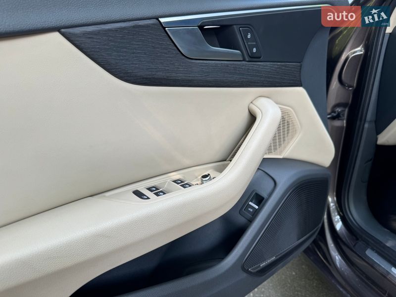 Седан Audi A4 2016 в Києві