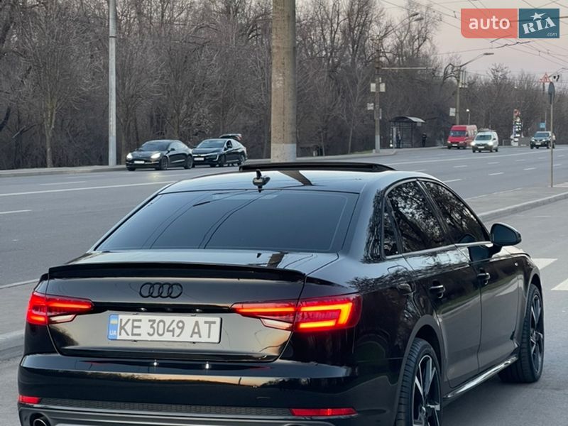 Седан Audi A4 2018 в Кривом Роге