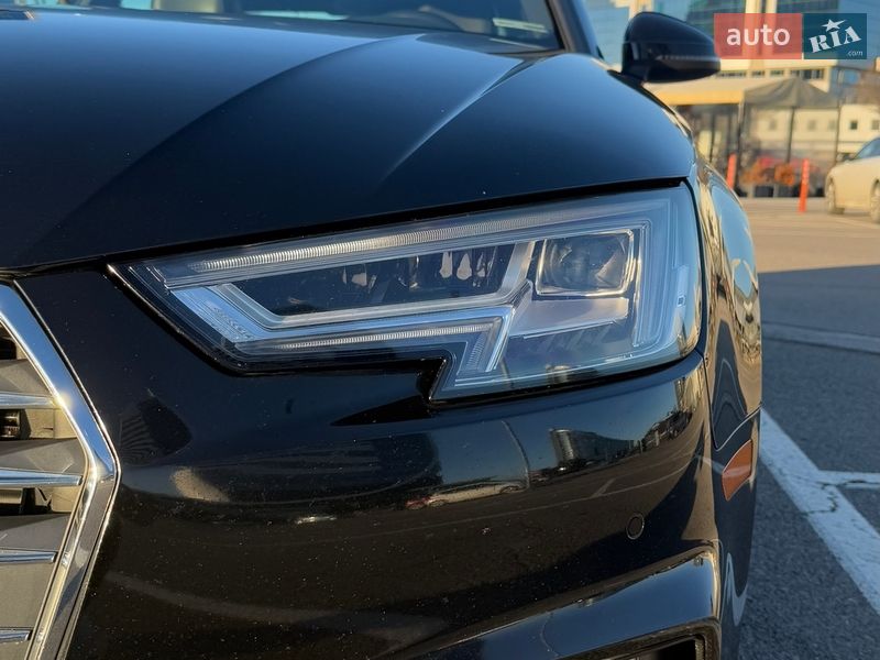 Седан Audi A4 2015 в Одессе