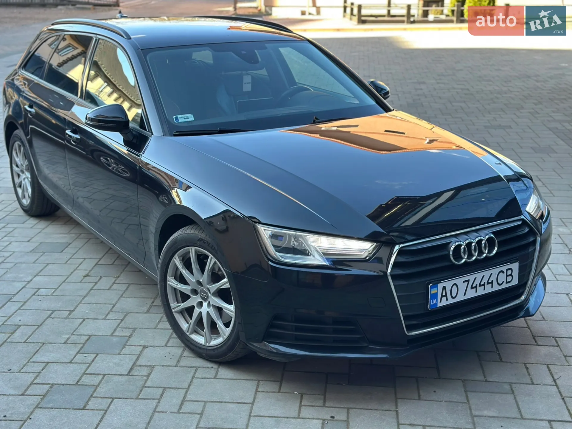 2016 Audi A4 - фото 1