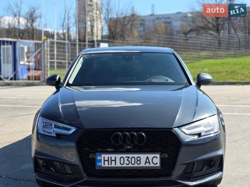 Седан Audi A4 2016 в Харькове