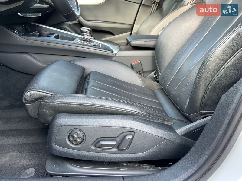 Універсал Audi A4 2021 в Львові