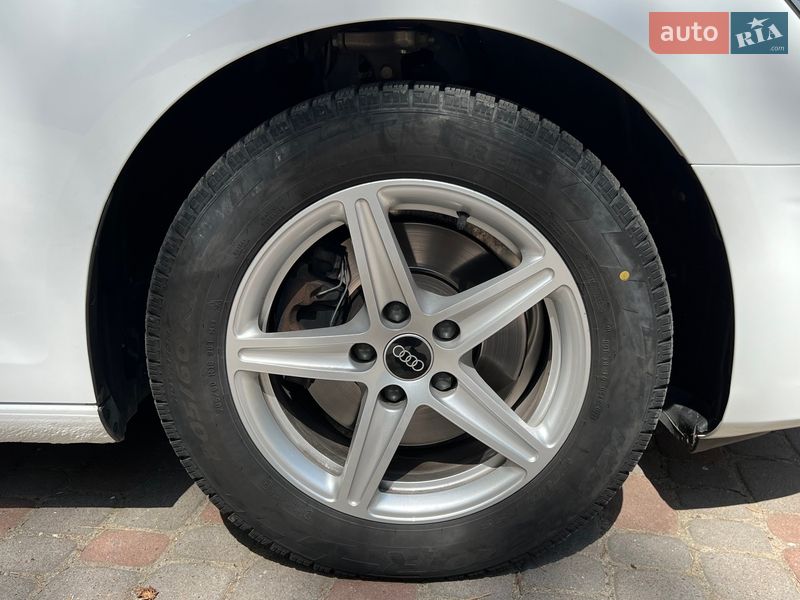 Універсал Audi A4 2021 в Львові