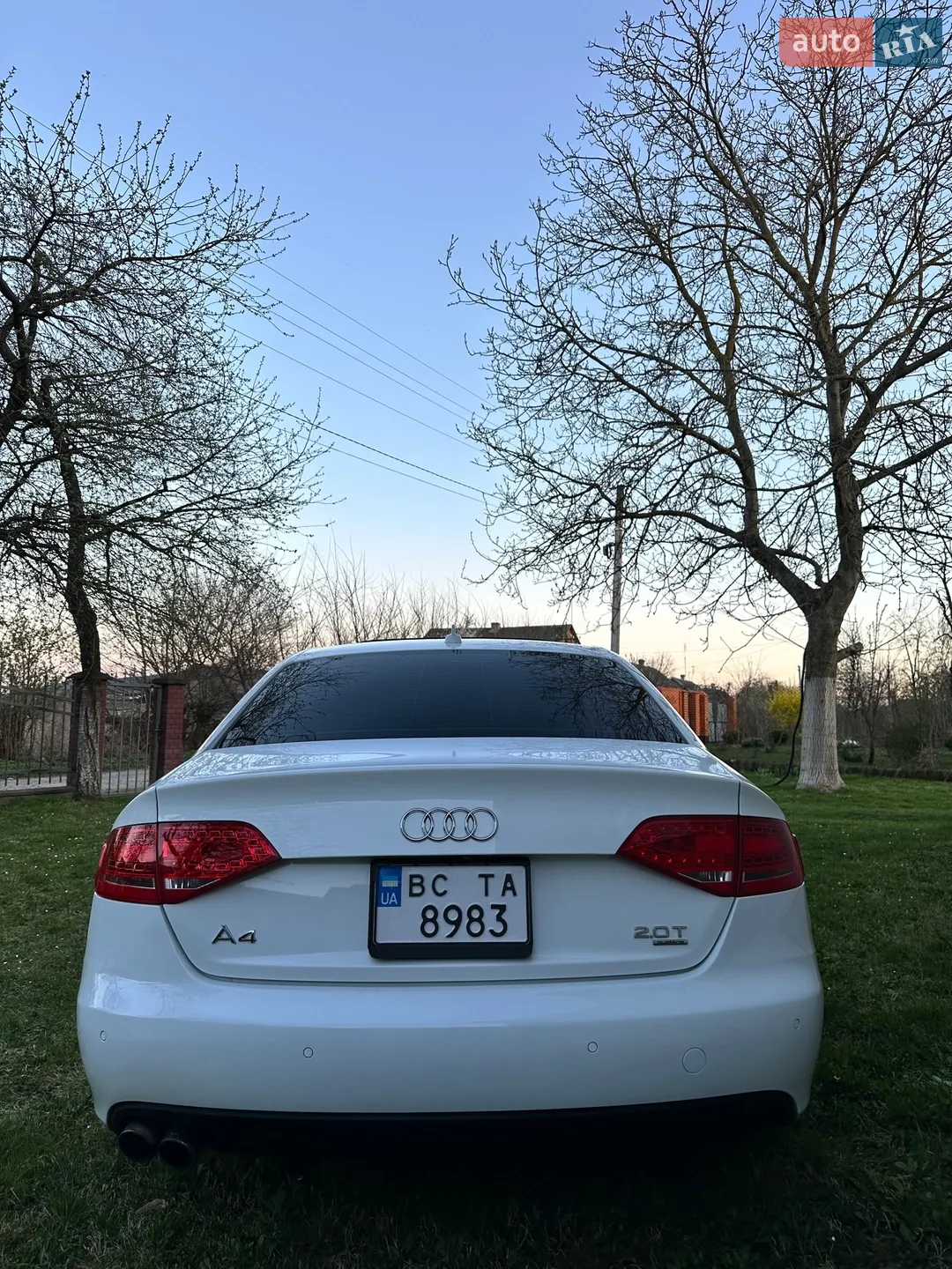 2010 Audi A4 - мініатюра 5