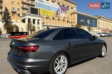 Седан Audi A4 2023 в Харкові