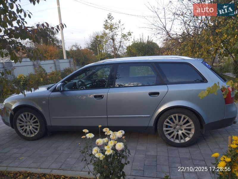 Универсал Audi A4 2003 в Волочиске