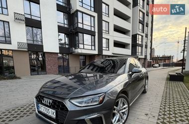Седан Audi A4 2020 в Івано-Франківську