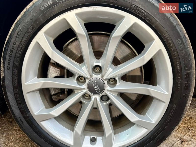 Седан Audi A4 2018 в Сумах