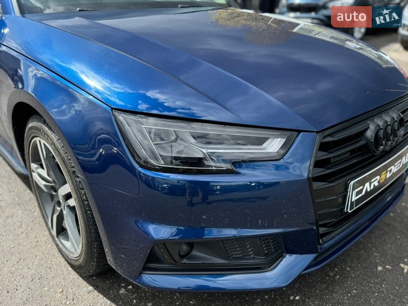 Седан Audi A4 2017 в Хмельницком