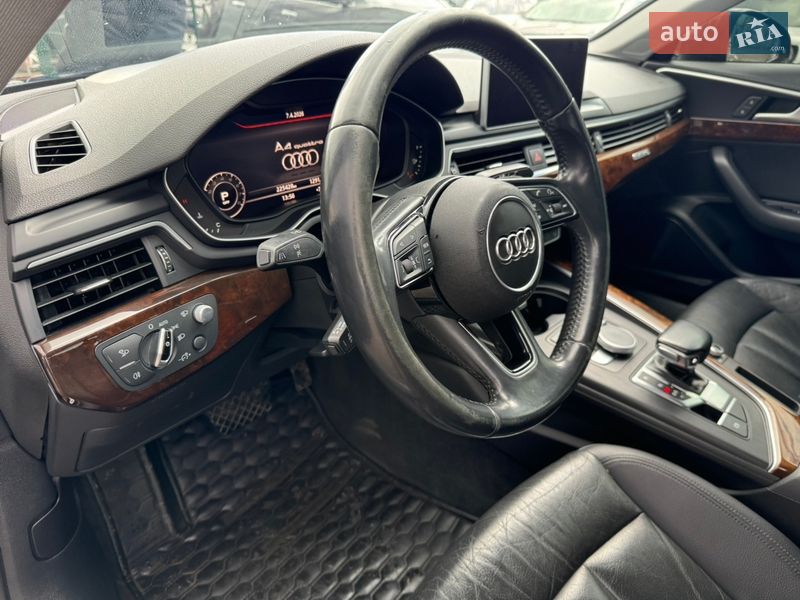 Седан Audi A4 2017 в Хмельницком