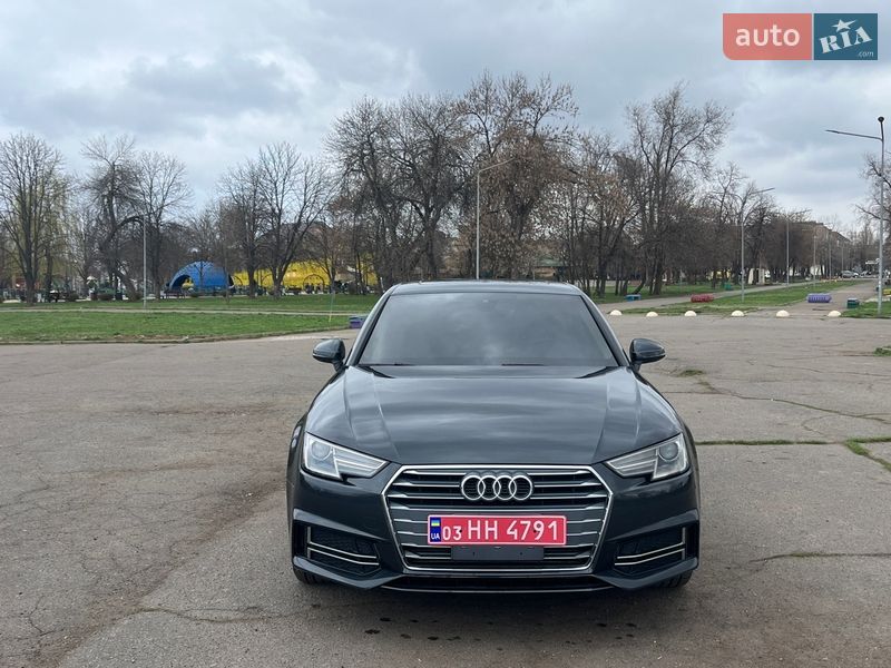 Седан Audi A4 2018 в Кривом Роге