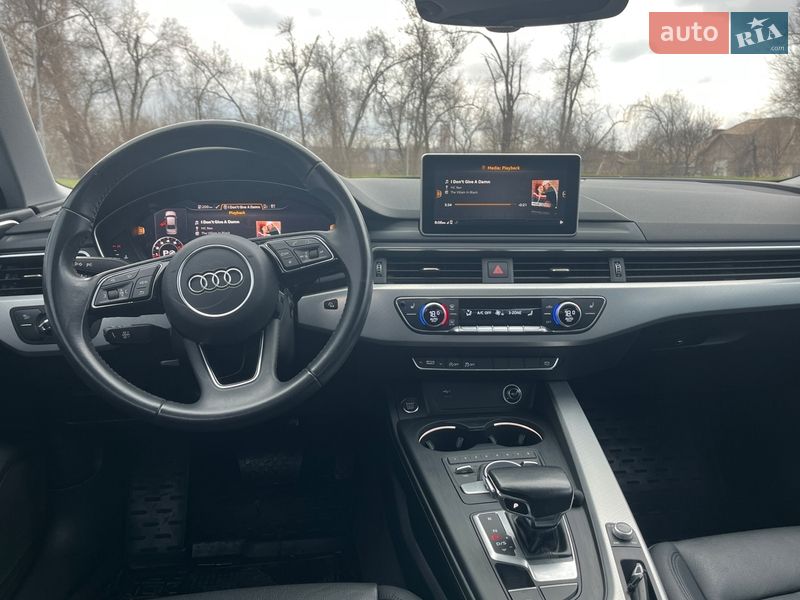 Седан Audi A4 2018 в Кривом Роге