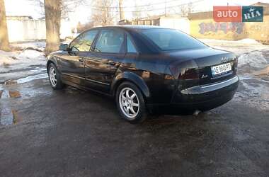 Седан Audi A4 2002 в Сквире