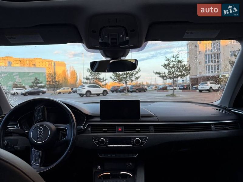 Седан Audi A4 2016 в Николаеве