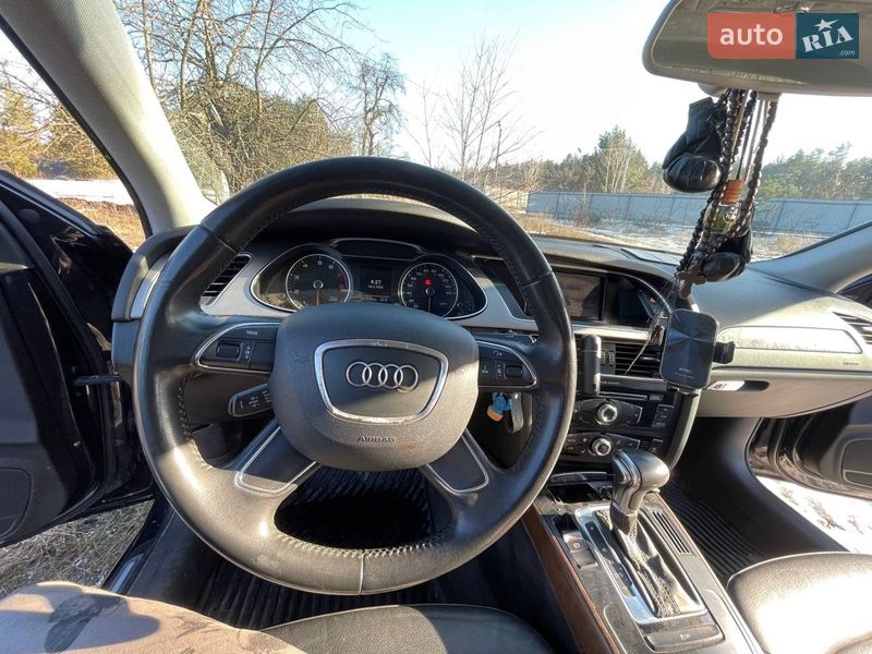 Седан Audi A4 2013 в Києві