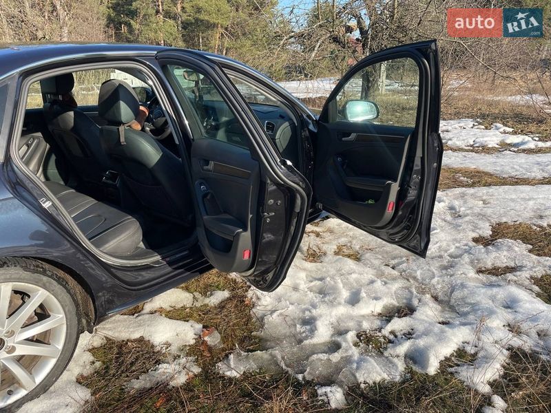 Седан Audi A4 2013 в Києві