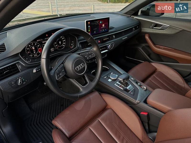 Седан Audi A4 2017 в Львове