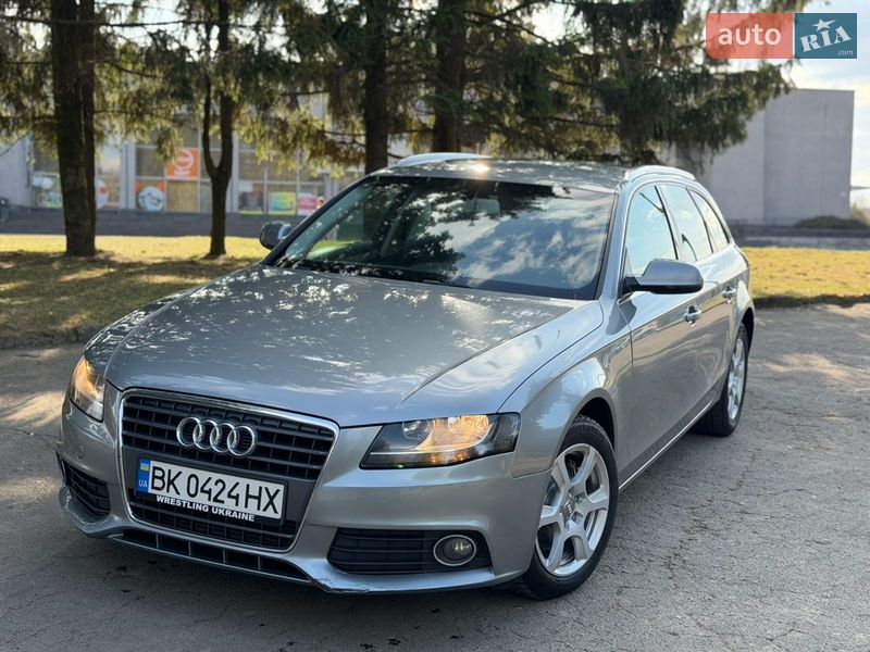 Універсал Audi A4 2010 в Рівному