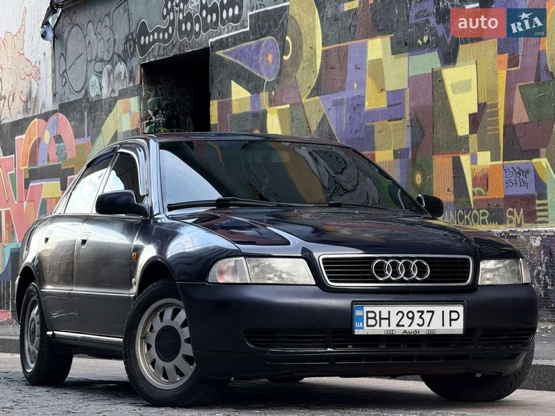 Седан Audi A4 1997 в Одессе