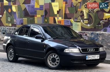 Седан Audi A4 1997 в Одессе