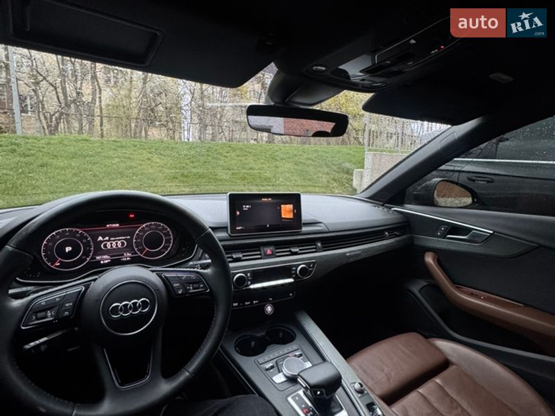 Седан Audi A4 2018 в Львові