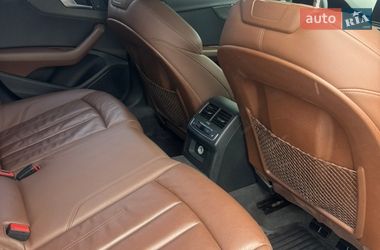 Седан Audi A4 2018 в Львові