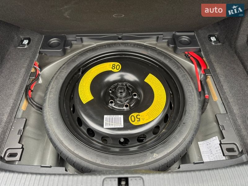 Седан Audi A4 2019 в Виннице