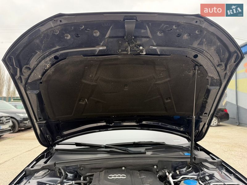 Седан Audi A4 2014 в Житомире