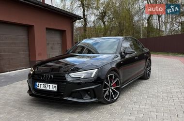 Седан Audi A4 2017 в Ивано-Франковске