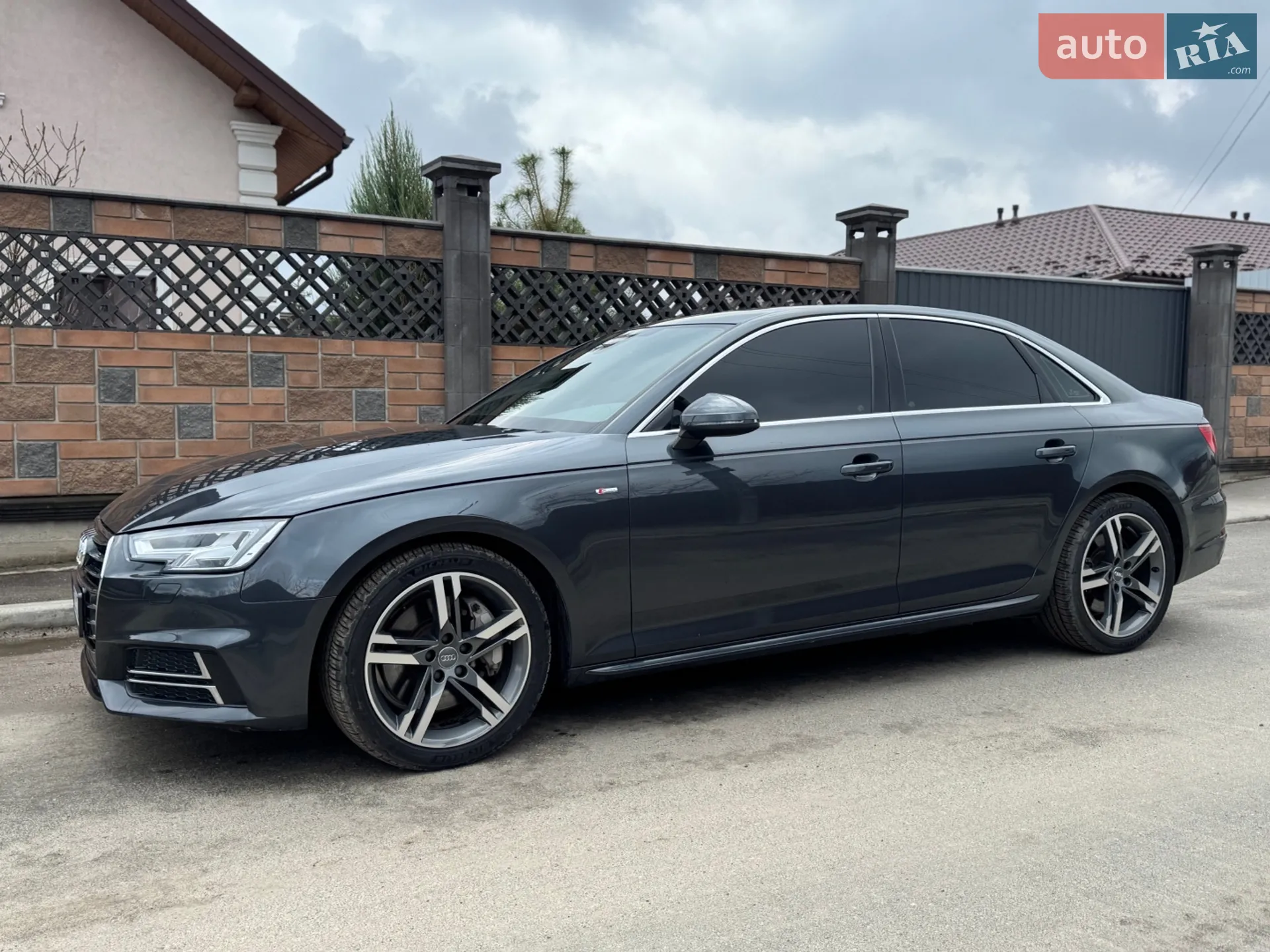 2016 Audi A4 - мініатюра 3